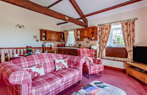 Wigton Casa | 2 Bed in Bassenthwaite 96088