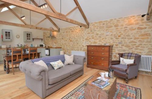 Bridport Casa | 2 Bed in Beaminster 50884