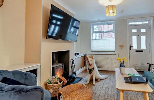 Beverley Casa | 2 Bed in Beverley 93219