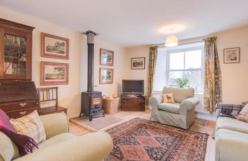 Boltongate Casa | 2 Bed in Boltongate SZ396