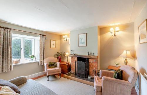 Bridport Casa | 2 Bed in Bowood oc-g32719