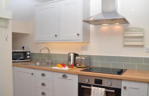Dundry Casa | 2 Bed in Bristol 75697