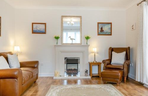 Freshwater Casa | 2 Bed in Colwell Bay IC013
