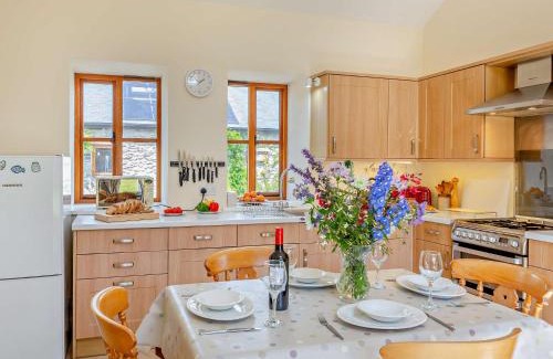 Llangelynin Casa | 2 bed in Conwy 42573