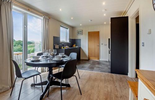 Llangelynin Casa | 2 Bed in Conwy 50287