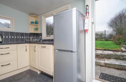 Corfe Castle Village Casa | 2 Bed in Corfe Castle DC050