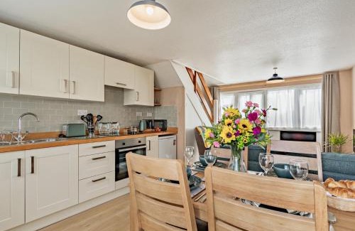 Pembroke Casa | 2 Bed in Freshwater East 92164