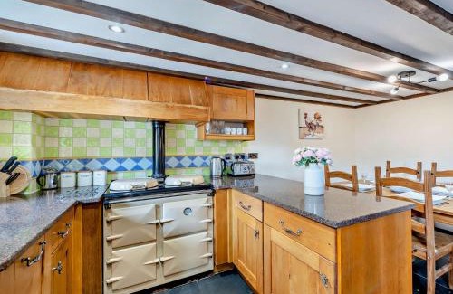 Launceston Casa | 2 Bed in Launceston 95236