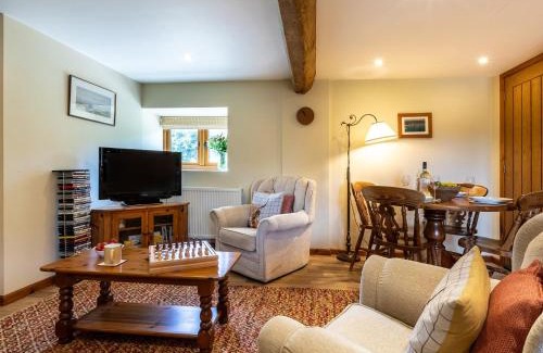 Godshill Casa | 2 Bed in Godshill 95175