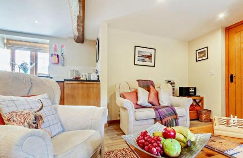Godshill Casa | 2 Bed in Godshill 95175