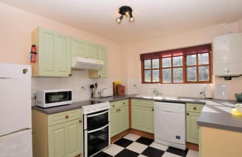 Godshill Casa | 2 Bed in Godshill IC078