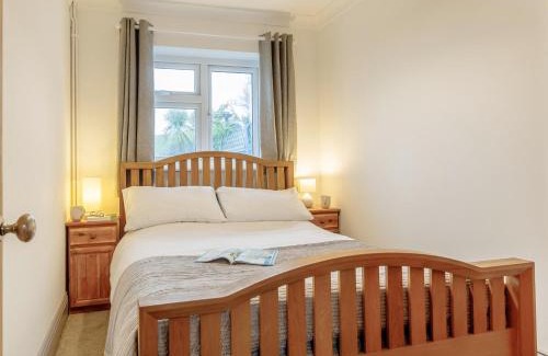 Llanrhidian Higher Casa | 2 bed in Gower 77978