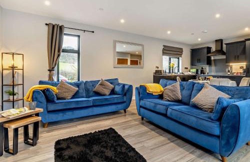 Tirabad Casa | 2 Bed in Heyope 94202