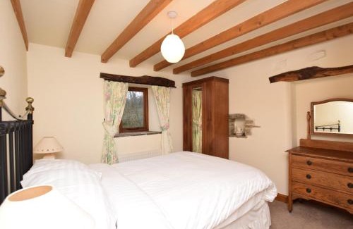 Hope Valley Casa | 2 Bed in Hope PK431