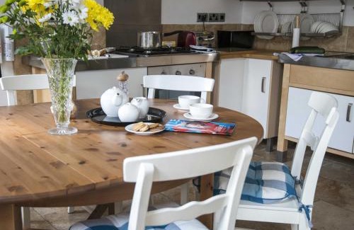 Knaresborough Casa | 2 Bed in Knaresborough HH075