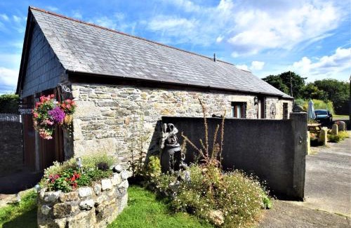 Congdon's Shop Casa | 2 Bed in Liskeard CONGS