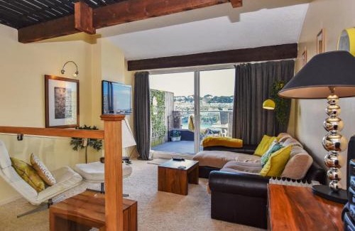 Polruan Casa | 2 Bed in Polruan 75740