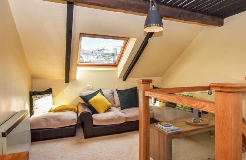 Polruan Casa | 2 Bed in Polruan 75740