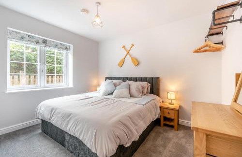 Wellington Casa | 2 Bed in Rugby oc-w32580