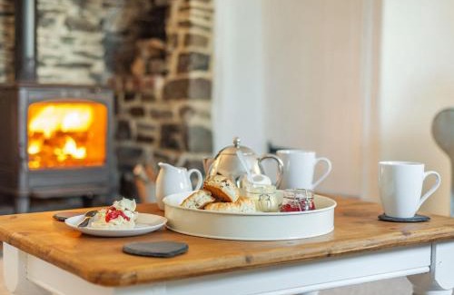 Chittlehampton Casa | 2 Bed in South Molton 86611