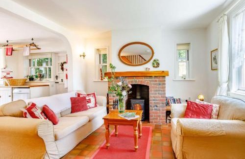 New Forest District Casa | 2 Bed in Sway NFL43