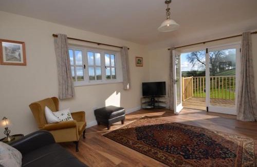 Truro Casa | 2 Bed in Truro LJASM