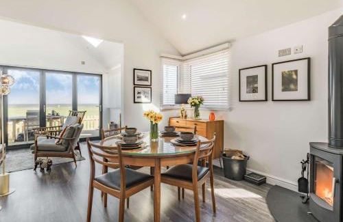 Walcott Casa | 2 Bed in Walcott 87876