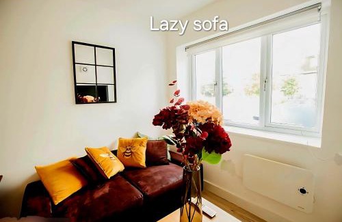 Coombe Hill Apartamento | 2 Bed Kingston Vale