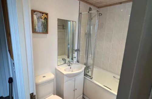 Troutbeck Casa | 2 Bed Lodge-Sleeps 4-Valley View-Pet Friendly