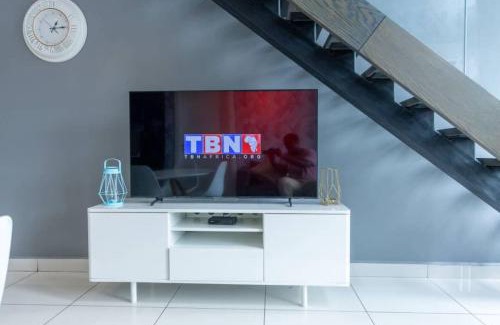 Cantonments Apartamento | 2 Bed Loft @ Embassy Gardens