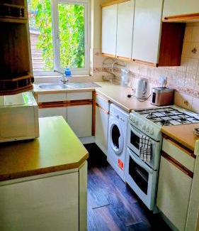 Canbury Apartamento | 2 Bed Parkside House With Garden