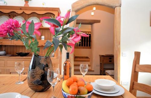 Newton Saint Cyres Casa | 2 bed property in Tedburn St Mary MEDVI