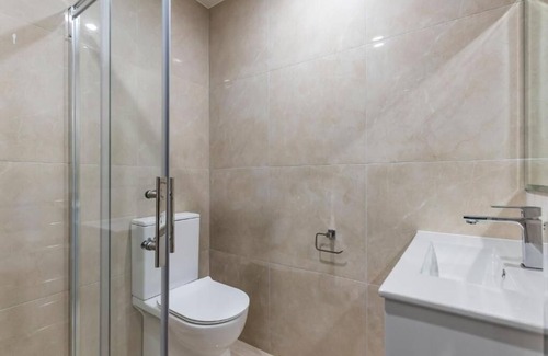 Papakura Casa | 2 Bed Room House - Holiday Home/Short term Rent