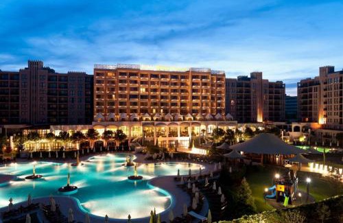 Sunny Beach Apartamento | 2 Bed, Royal Beach Barcelo Hotel