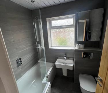 Warrington Apartamento | 2 bed semi-detached house