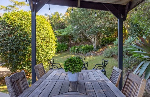 Maleny Casa | 2 Bed Tranquil Haven in the Heart of Maleny