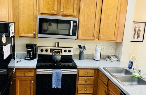 Red Hill Condominio | 2 Bedrm / 2 baños Myrtle Beach Family Friendly Villa. Recién actualizado en todo !!