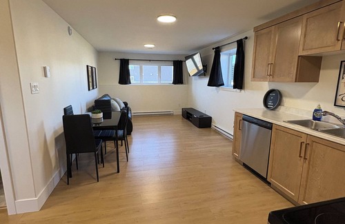 Terra Nova Apartamento | 2 bedroom 1 bathroom apartment in kenmount terrace with private driveway