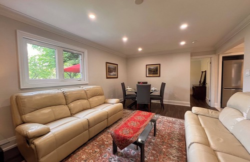 Richmond Hill Casa | 2 Bedroom 1 Parking Ground Floor Unit