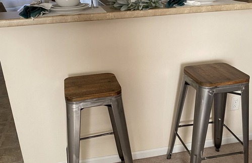 Jacksonville Condominio | 2 Bedroom 2 1/2 bath Townhome close to base.
