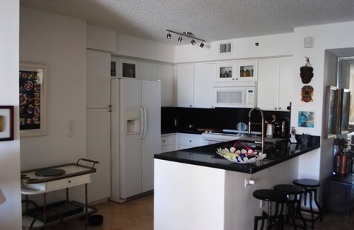 Aventura Condominio | 2 bedroom 2 bath appartment over the water