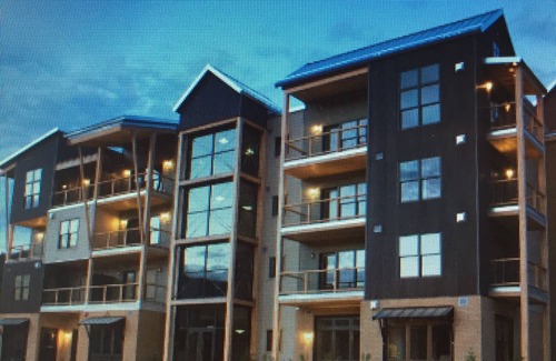 Kellogg Condominio | 2 dormitorios, 2 baños condominio de lujo cerca de Silver Mountain Resort