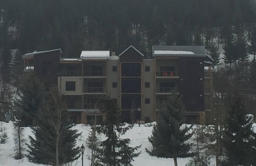Kellogg Condominio | 2 dormitorios, 2 baños condominio de lujo cerca de Silver Mountain Resort