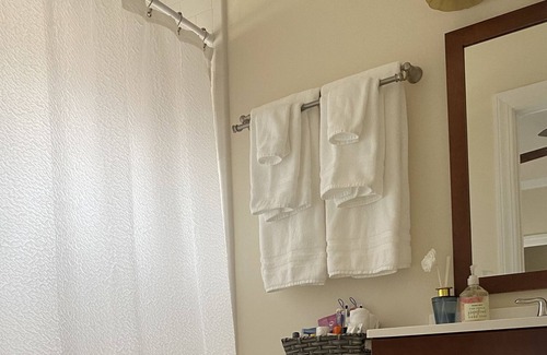 Northside District Cama Y Desayuno | 2 Bedroom 2 bath walking distance from Rupp Arena