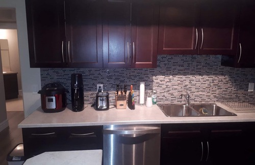 Timberlea Apartamento | 2 Bedroom 2 Bathroom Suite in Stoney Creek