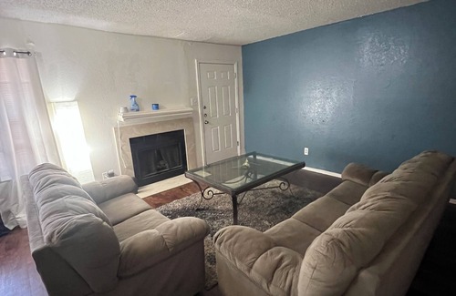 West Arlington Casa | 2-bedroom,2 car private garage, townhome in Arlington, 10 mins from AT&T