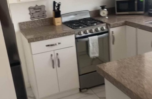 Mexicali Apartamento | 2-bedroom 2BA Apartment in delightful Nuevo Mexicali Zona Dorada - Up to 7 Guest