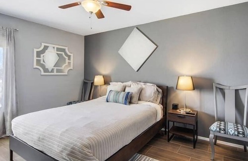 El Mirador Apartamento | 2 Bedroom 651221 by Houzlet