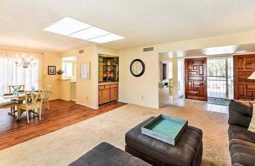 Cottonwood Apartamento | 2 Bedroom 656075 by Houzlet