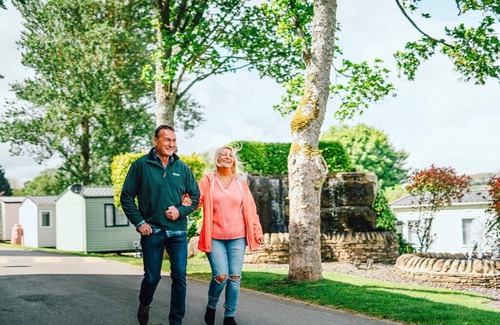 Bishop Auckland Cabina | 2 bedroom accommodation in Stanhope, Co Durham